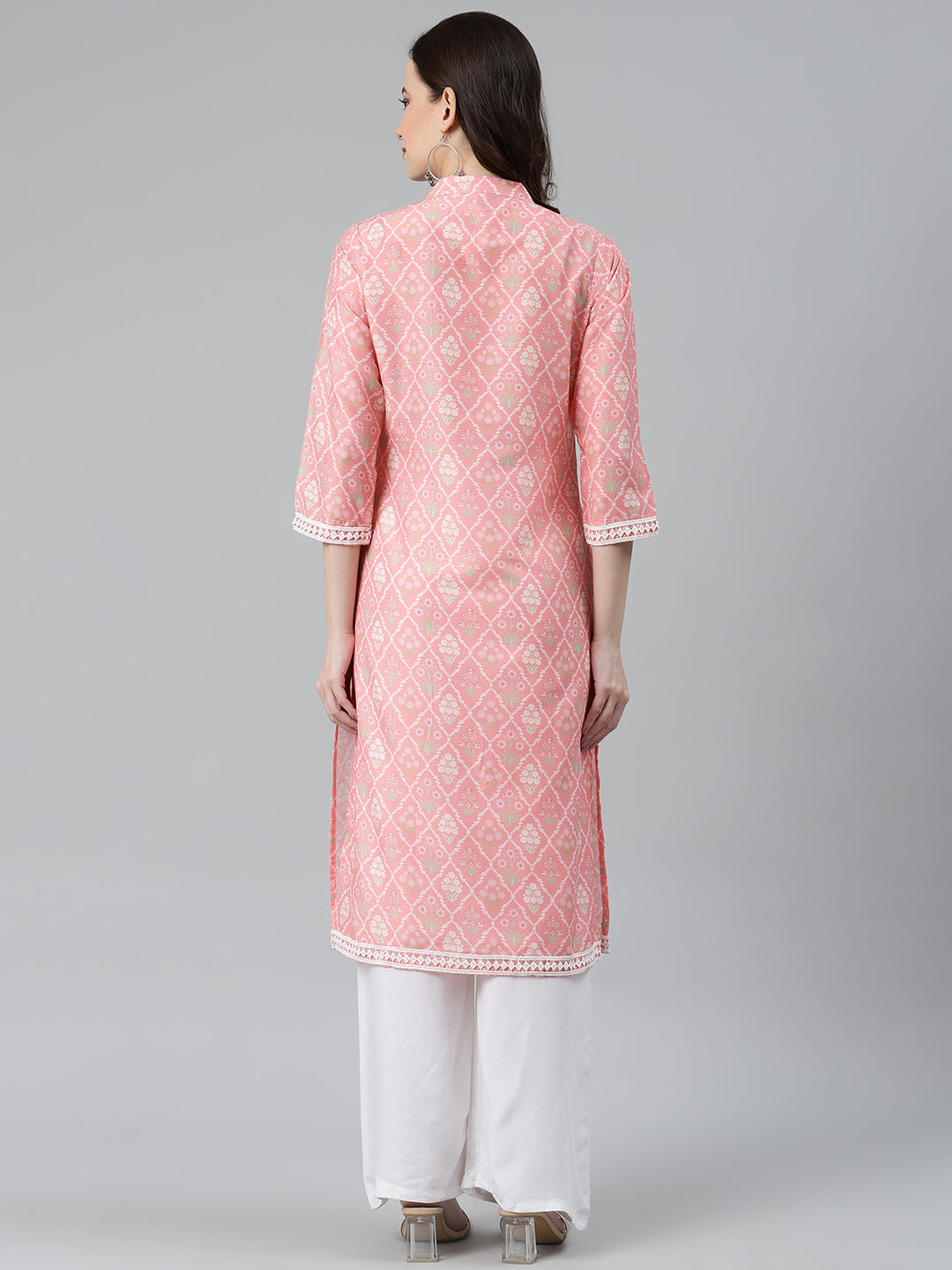 Jompers Women Pink & Off White Floral Printed Kurta