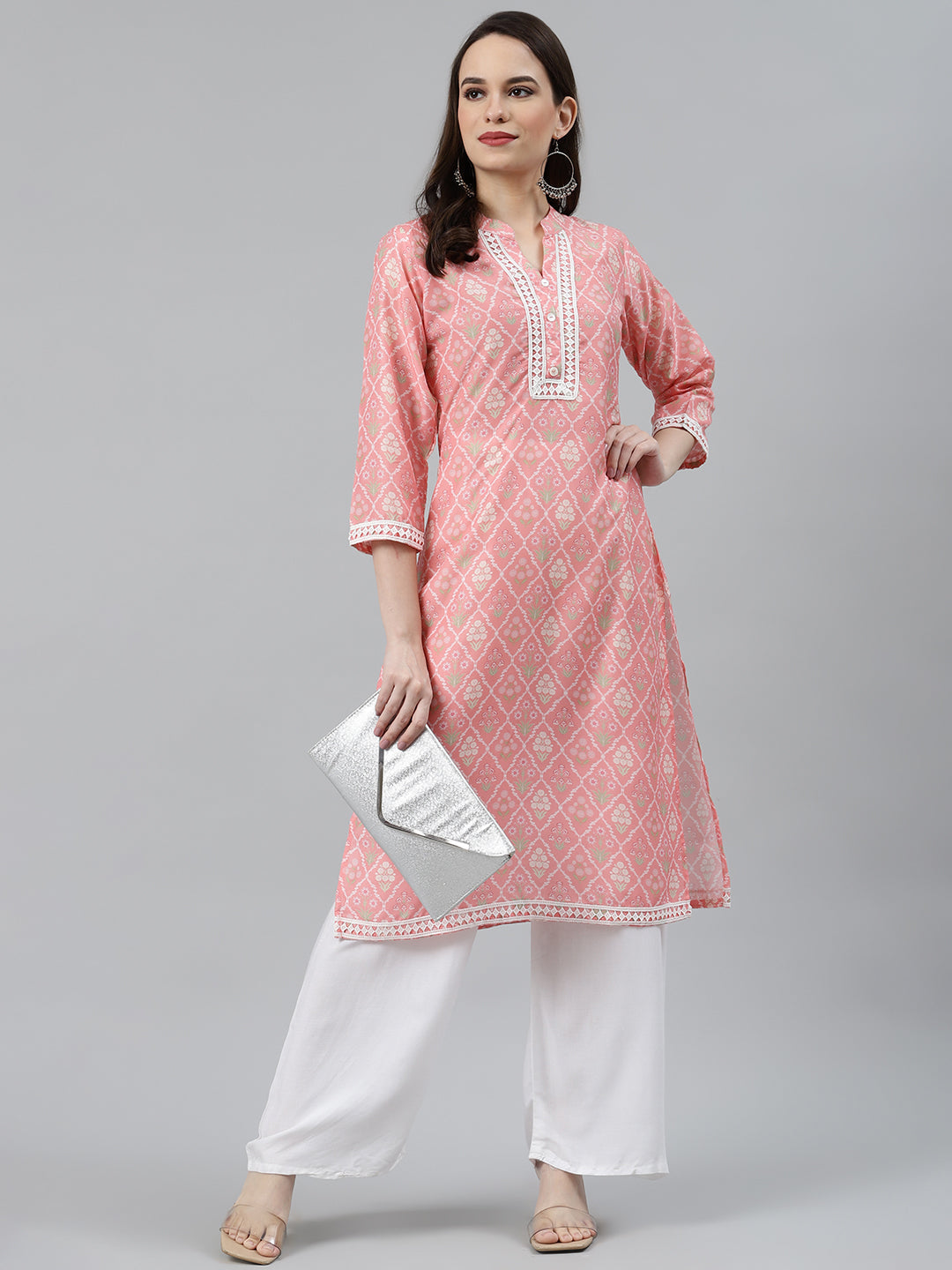 Jompers Women Pink & Off White Floral Printed Kurta