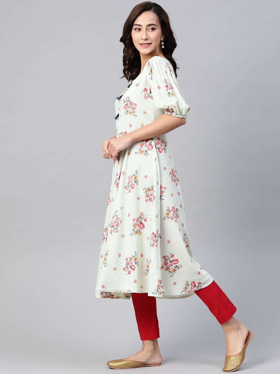 Jompers Women Green & Red Floral Printed A-Line Kurta