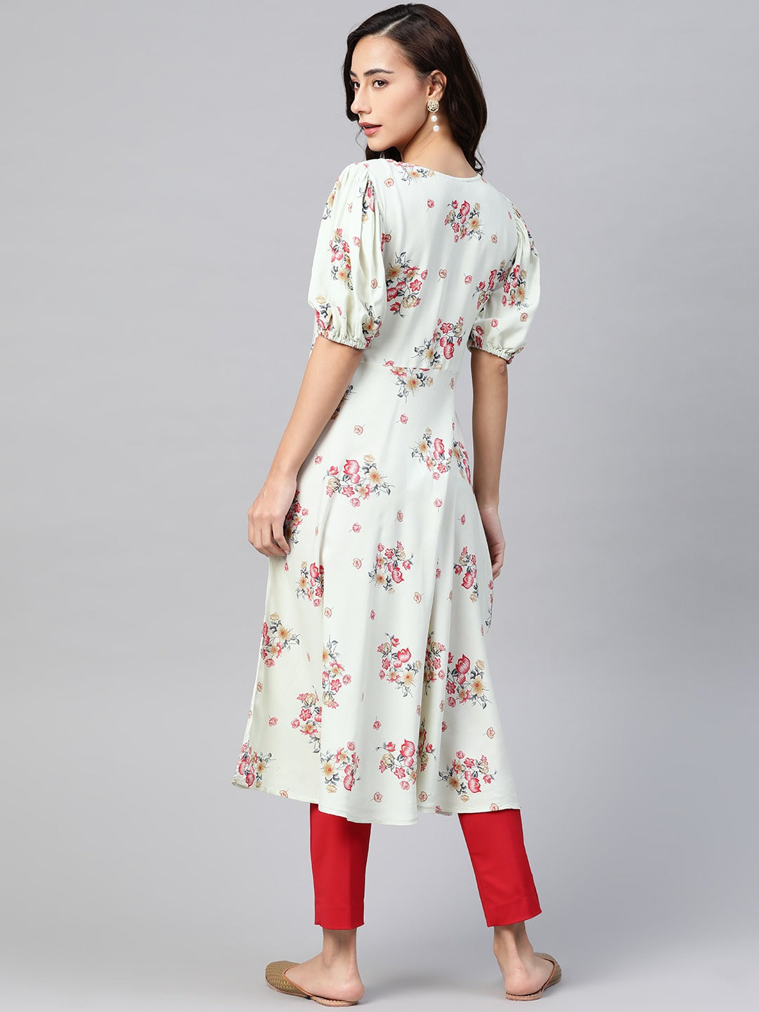 Jompers Women Green & Red Floral Printed A-Line Kurta