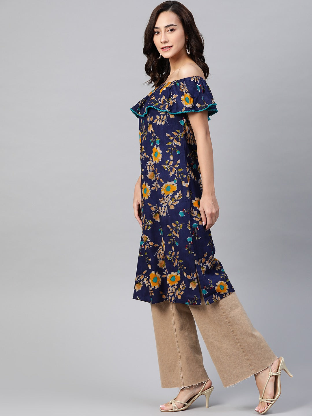 Jompers Women Navy Blue & Yellow Floral Printed Straight Kurta