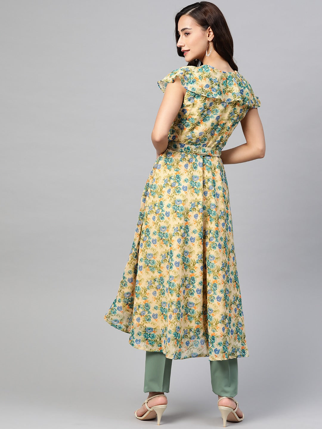 Jompers Women Beige, Blue & Green Floral Printed Georgette Kurta