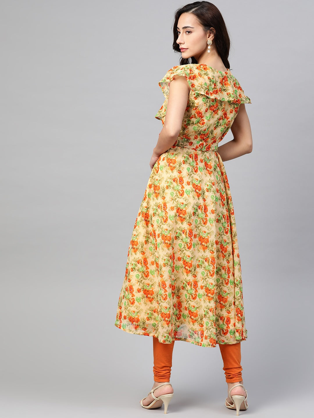 Jompers Women Beige, Orange & Green Floral Printed Georgette Kurta