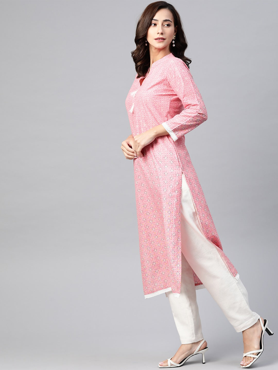 Jompers Women Pink & Off White Pure Cotton Ethnic Motifs Printed Kurta