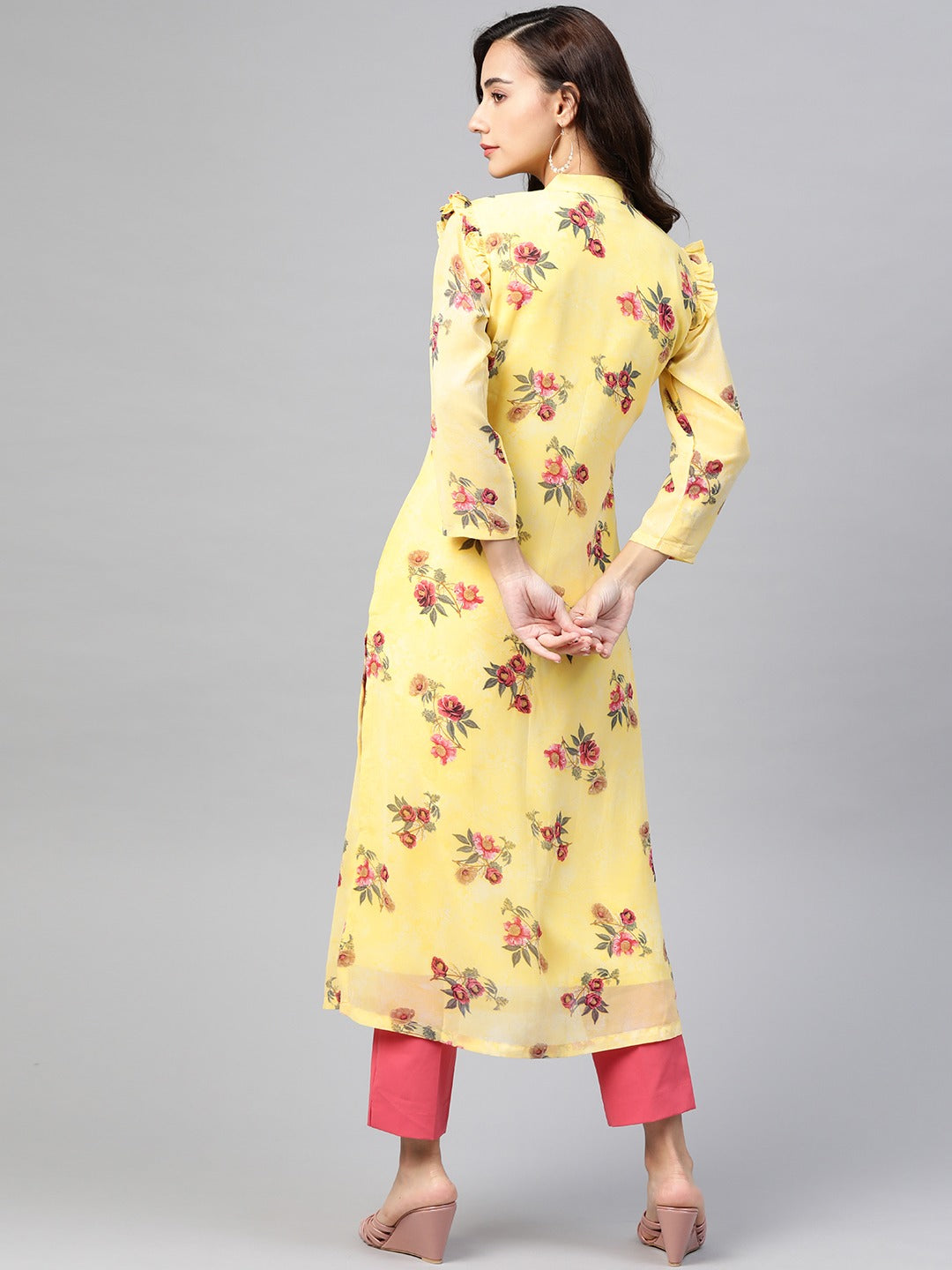 Jompers Women Yelloe & Pink Floral Printed Frills Bows and Ruffles Straight Kurta