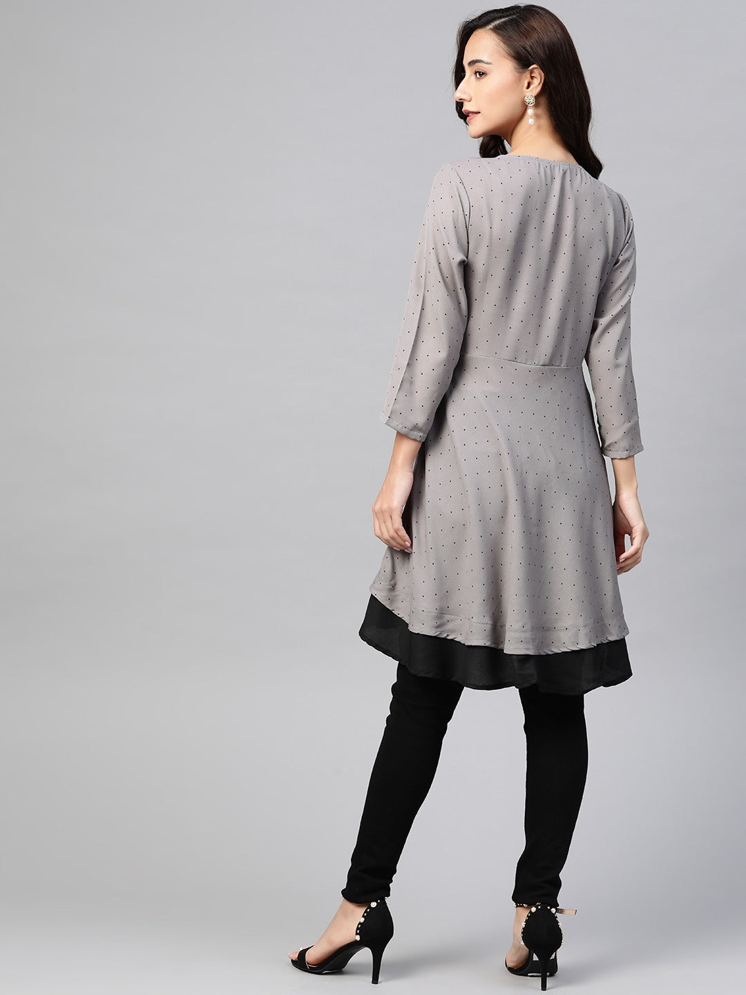 Jompers Women Grey & Black Polka Dots Printed Flaired Kurta