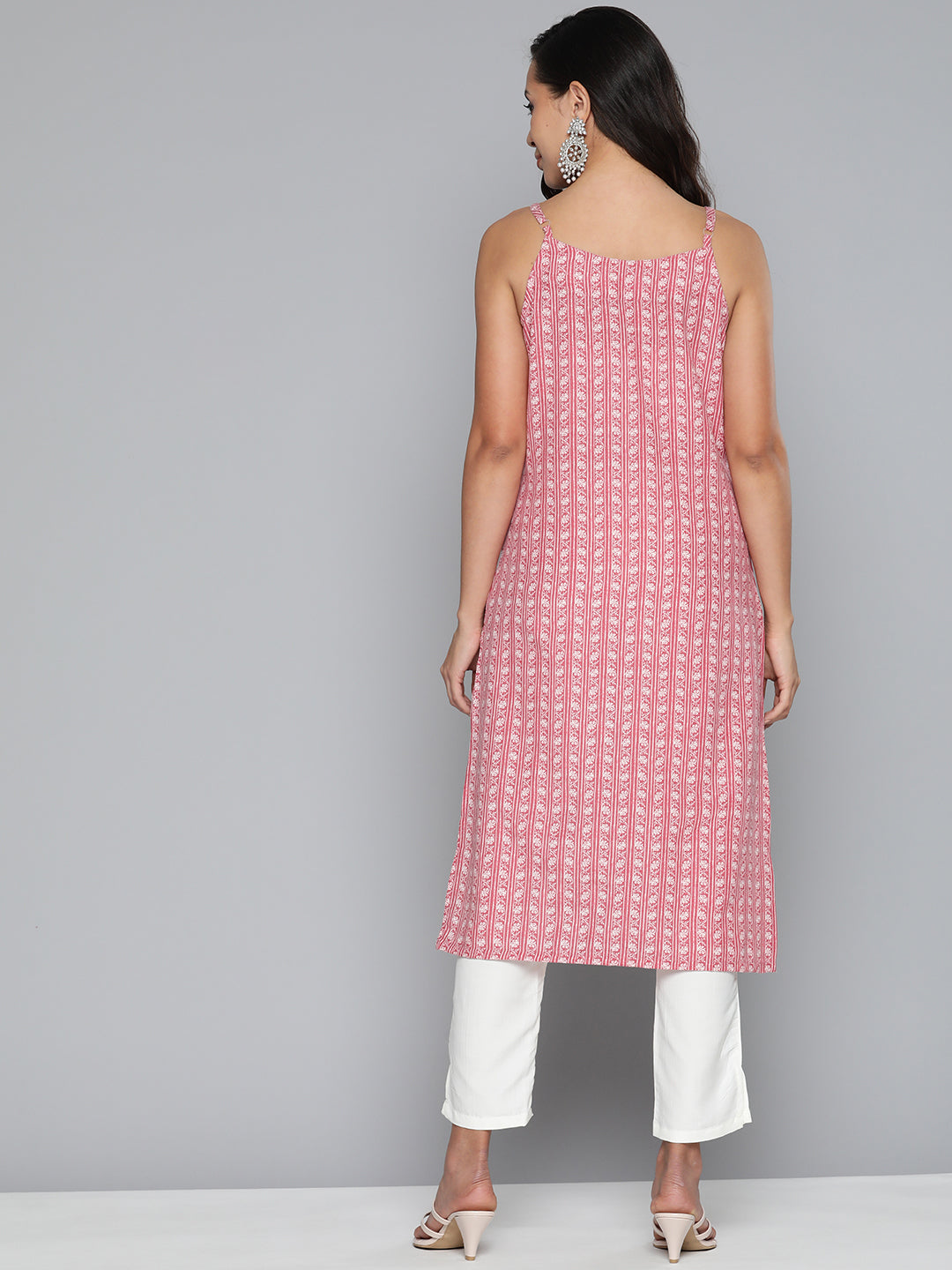 Jompers Women's Floral Printed Red Kurta - Red 