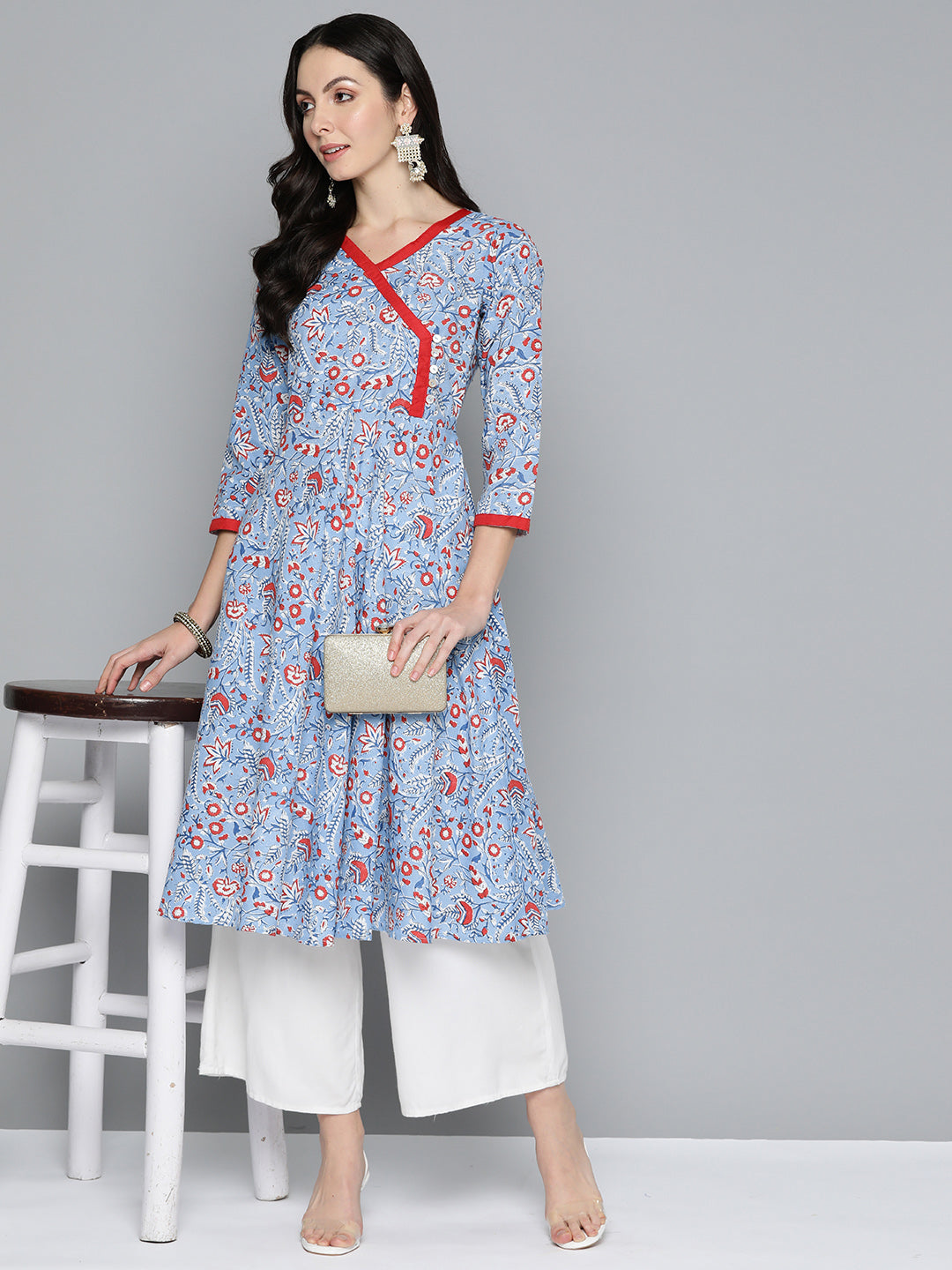 Jompers Women's Blue Floral Printed Anarkali Kurta