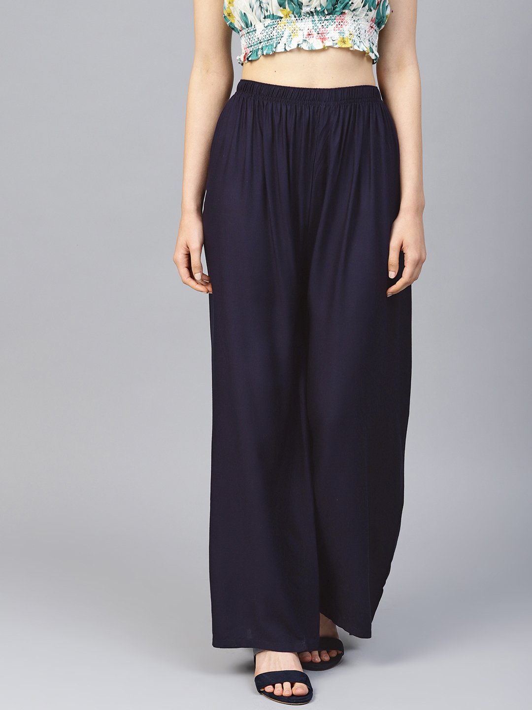 Jompers Women Navy-Blue Solid Straight Palazzos