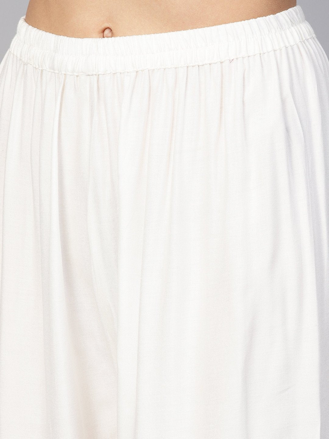 Jompers Women Off-White Solid Straight Palazzos