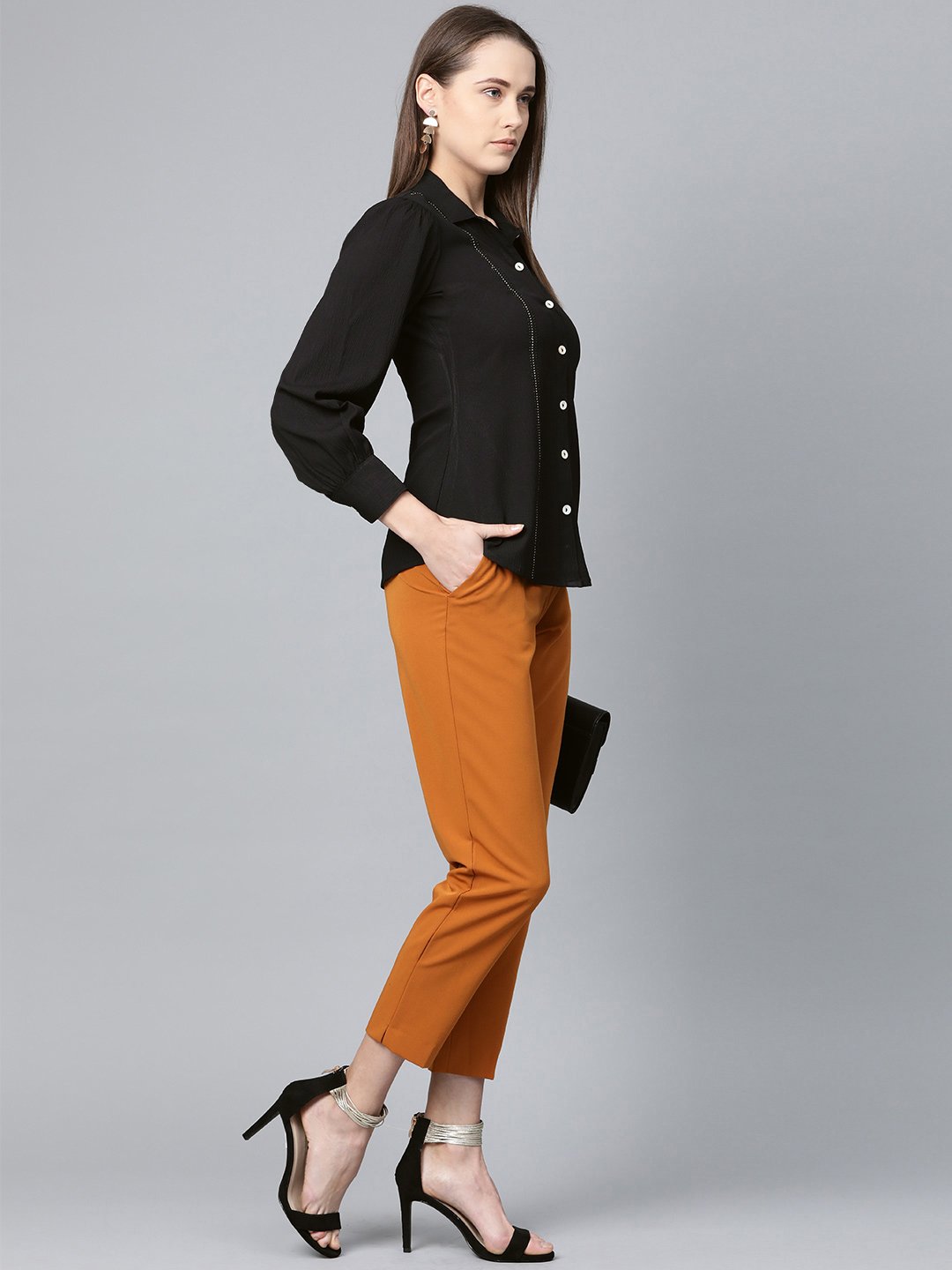 Jompers Women Black Regular Fit Crinkled Effect Casual Shirt
