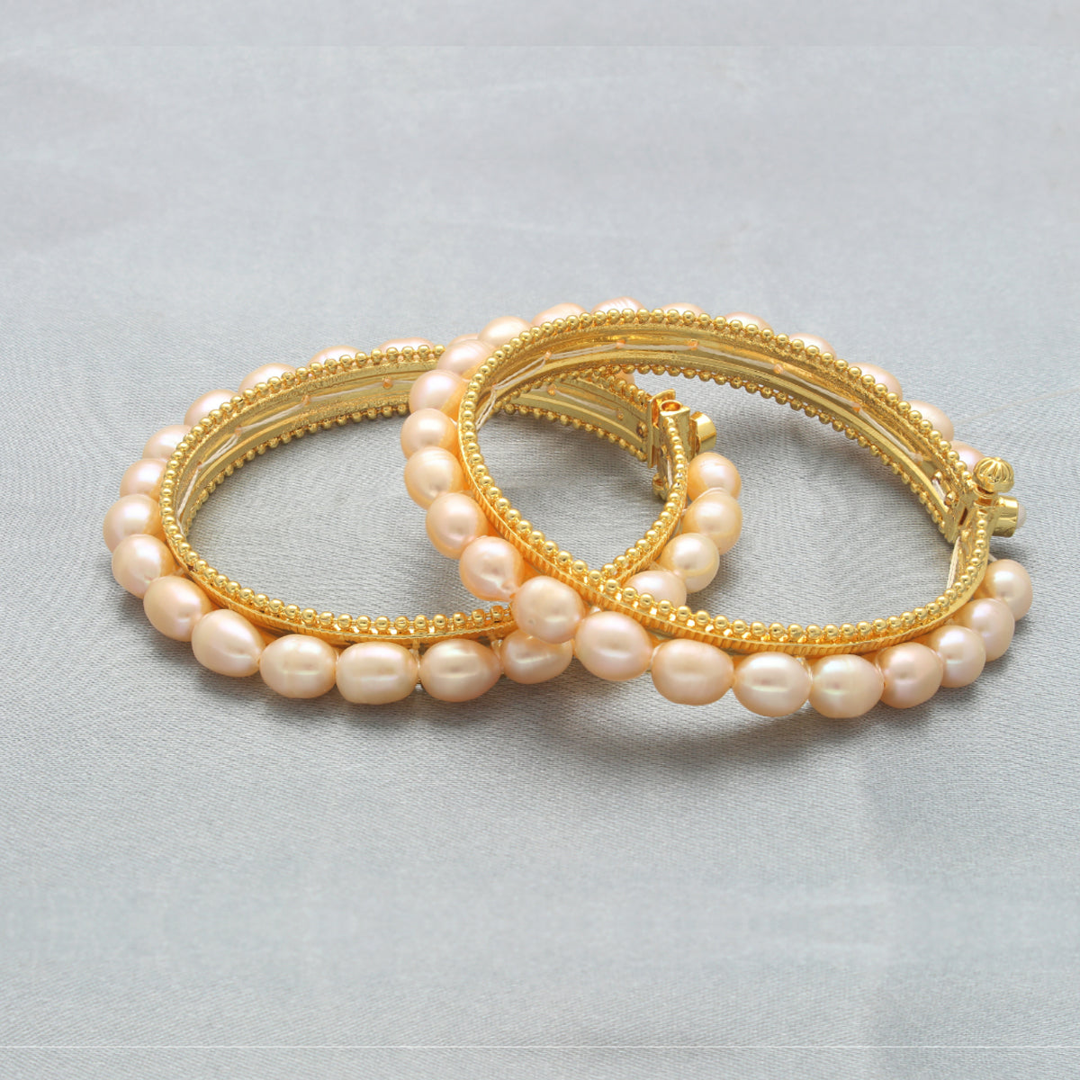 J Pearls Classique Pearl Bangles 