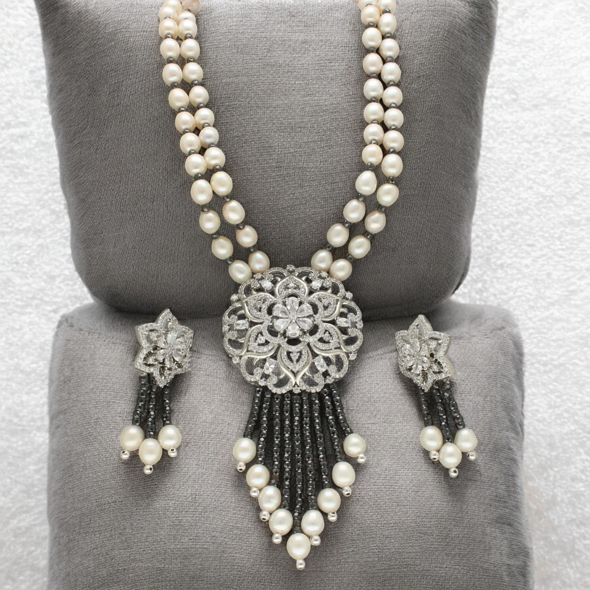 J Pearls Rumi Pearl Set J Pearls