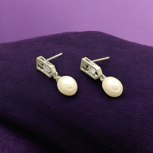 J Pearls Mehri Pearl Earrings