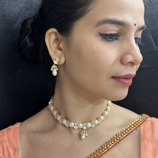 J Pearls Shine Pearl Necklace Set