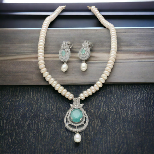 J Pearls Blossom Pearl Necklace Set