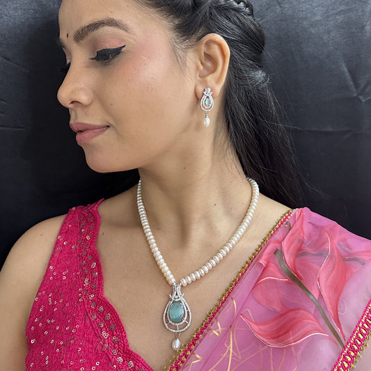J Pearls Blossom Pearl Necklace Set