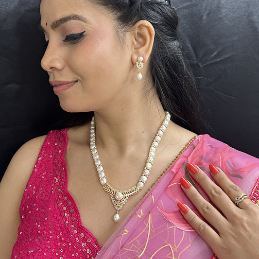 J Pearls Radiant Pearl Necklace Set