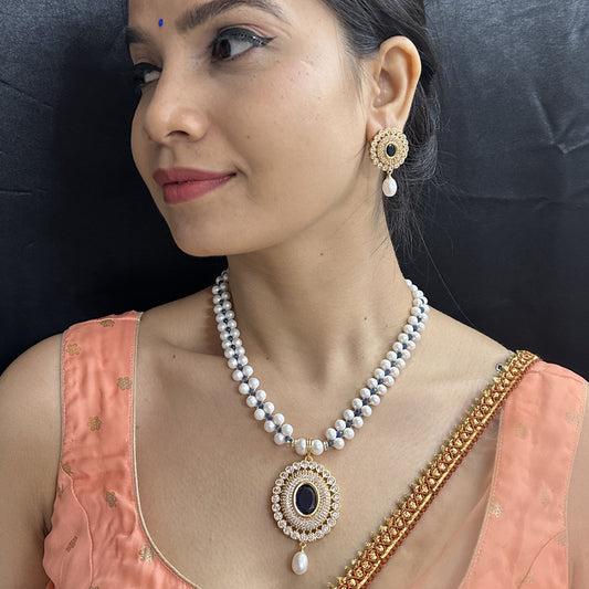 J Pearls Rosette Pearl Necklace Set
