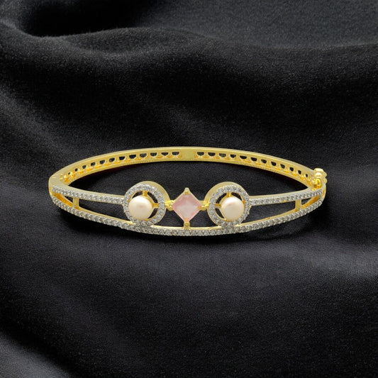J Pearls Empress's Bloom Pearl Bracelet