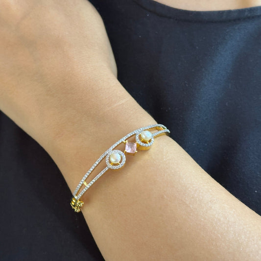 J Pearls Empress's Bloom Pearl Bracelet