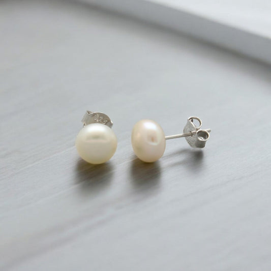 J Pearls Chic 925 Silver Stud Earrings