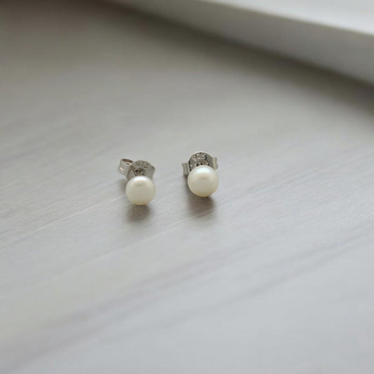 J Pearls Couture 925 Silver Stud Earrings