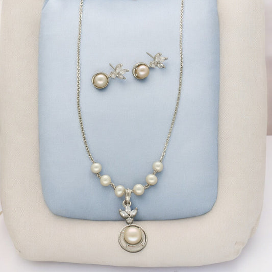 J Pearls Enchanting Pearl Chain Set