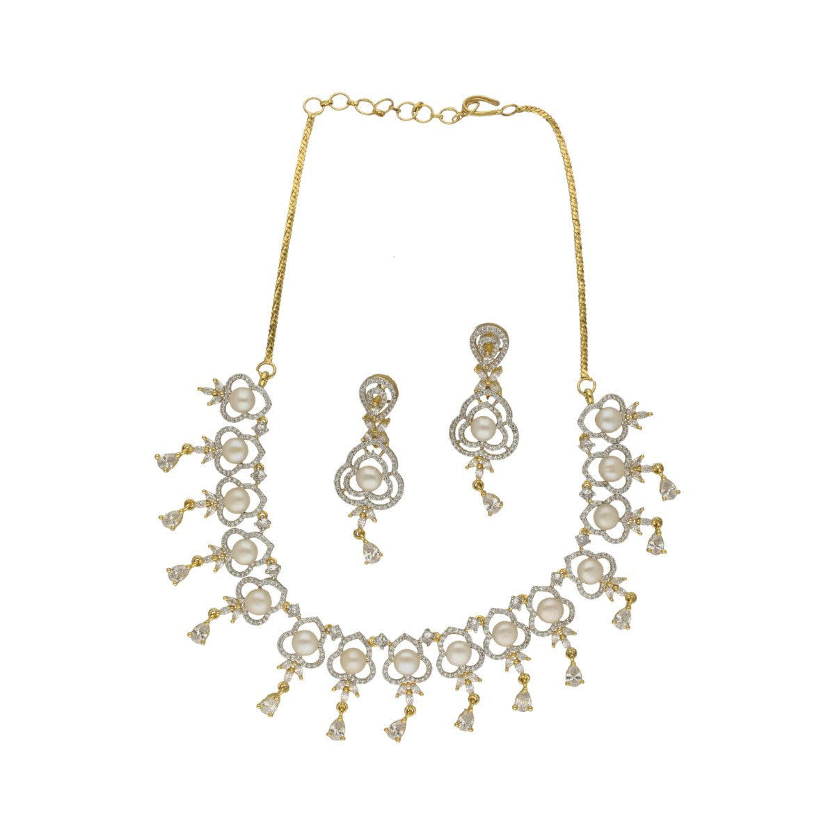 J Pearls Lustrous Pearl Necklace Set J Pearls