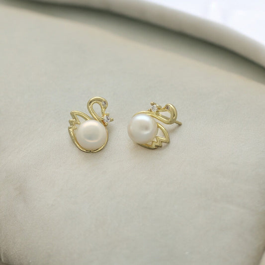 J Pearls Pearl Duck Earrings