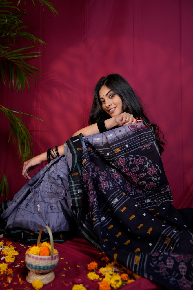 khanduapata Grey & Black Colour Body Design Cotton Saree For Women