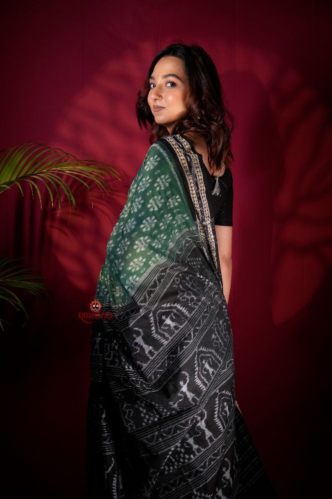 khanduapata Green & Black Colour Flower Design Cotton Saree For Women