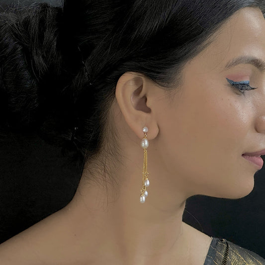 J Pearls Dheera Pearl Earrings