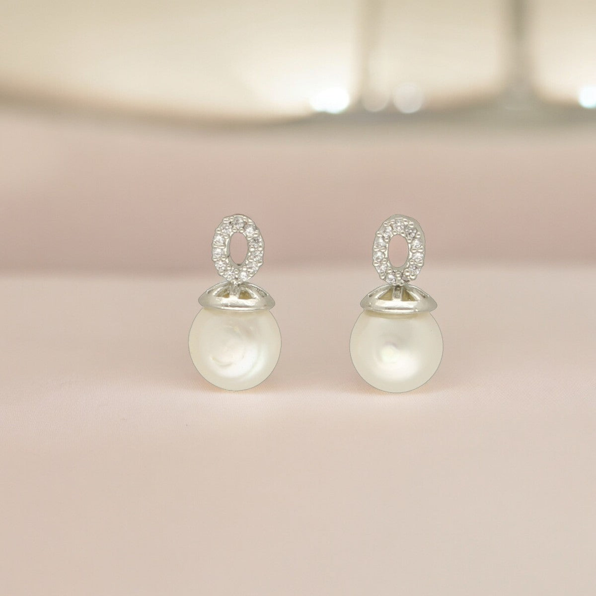 J Pearls Jaanvi Pearl Earrings