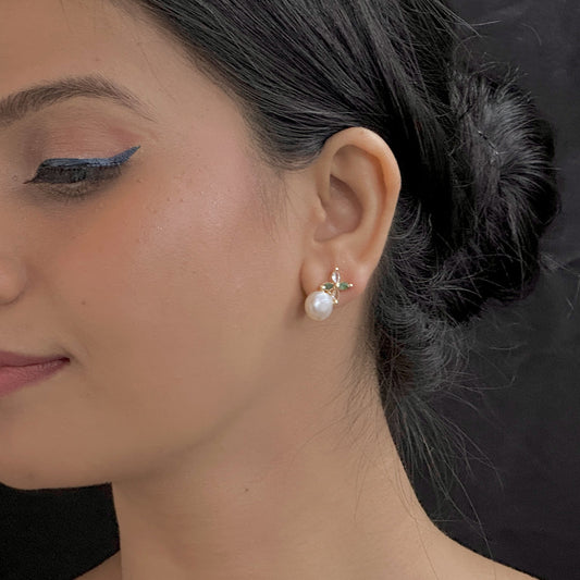 J Pearls Baheera Pearl Earrings