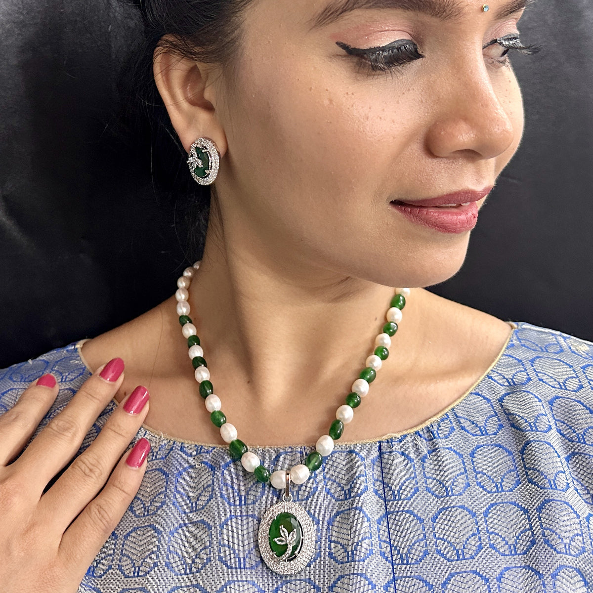 J Pearls Aurora Bliss Pearl Necklace Set J Pearls