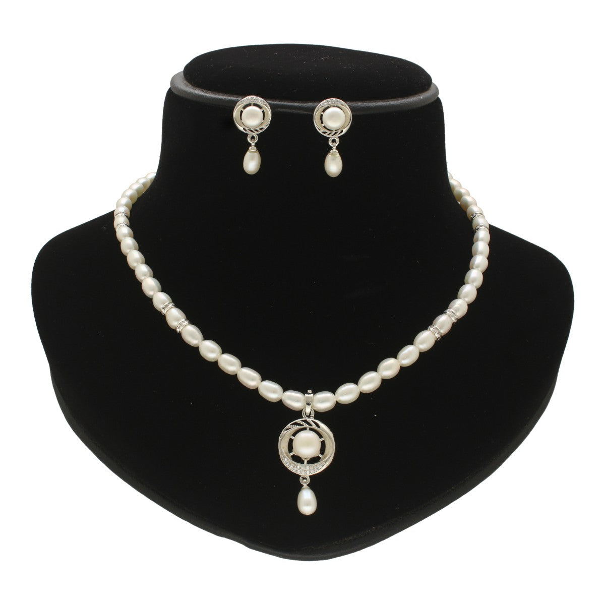 J Pearls Brinda Pearl Necklace Set J Pearls