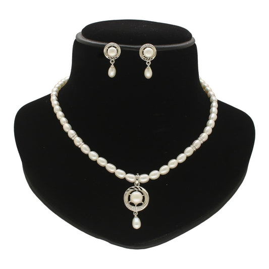 J Pearls Brinda Pearl Necklace Set J Pearls