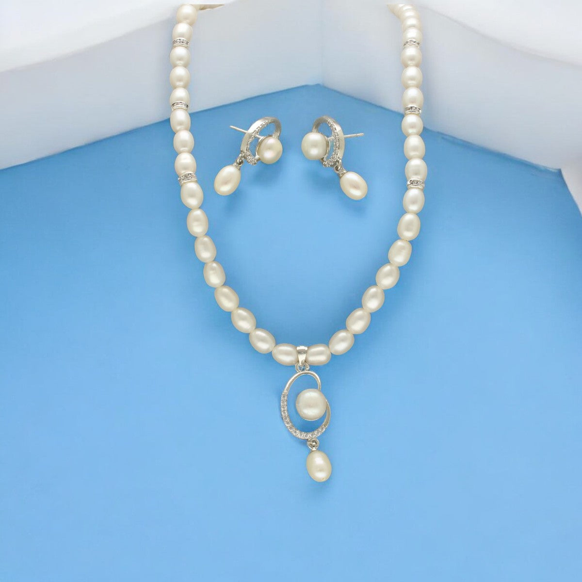 J Pearls Uma Pearl Necklace Set J Pearls