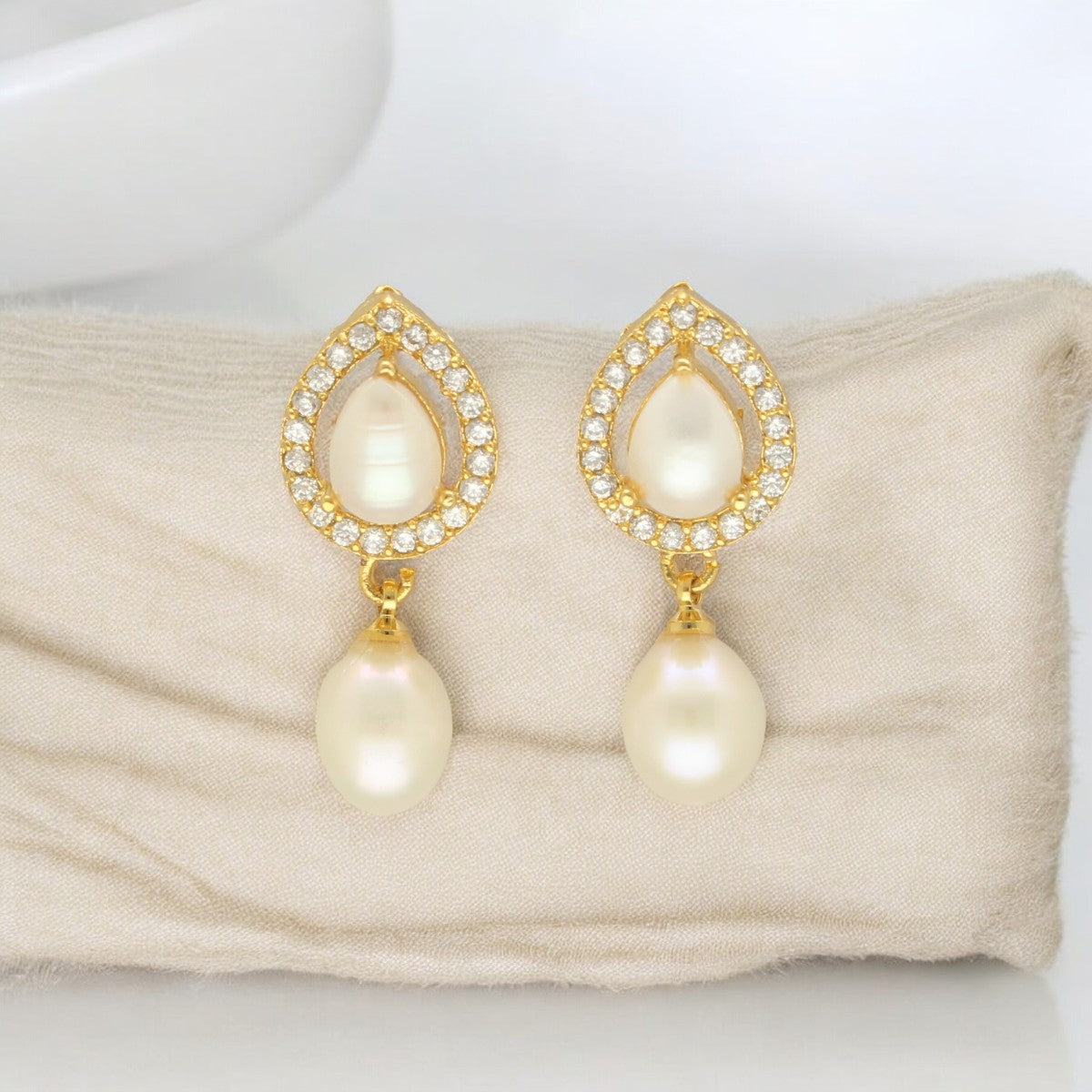 J Pearls Tirna Pearl Earrings
