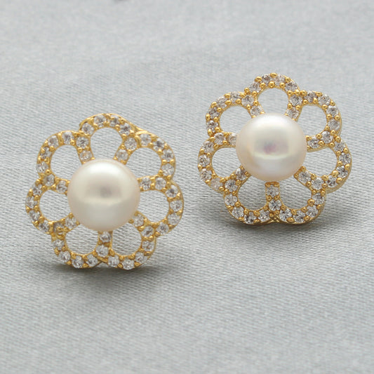 J Pearls Wyra Pearl Earrings