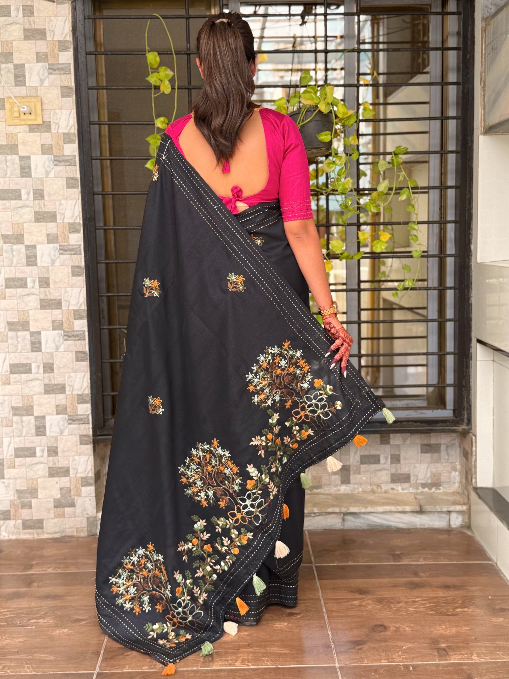 Evanik Black Kashmiri Style Thread Embroidered Work Saree With Unstitched Blouse
