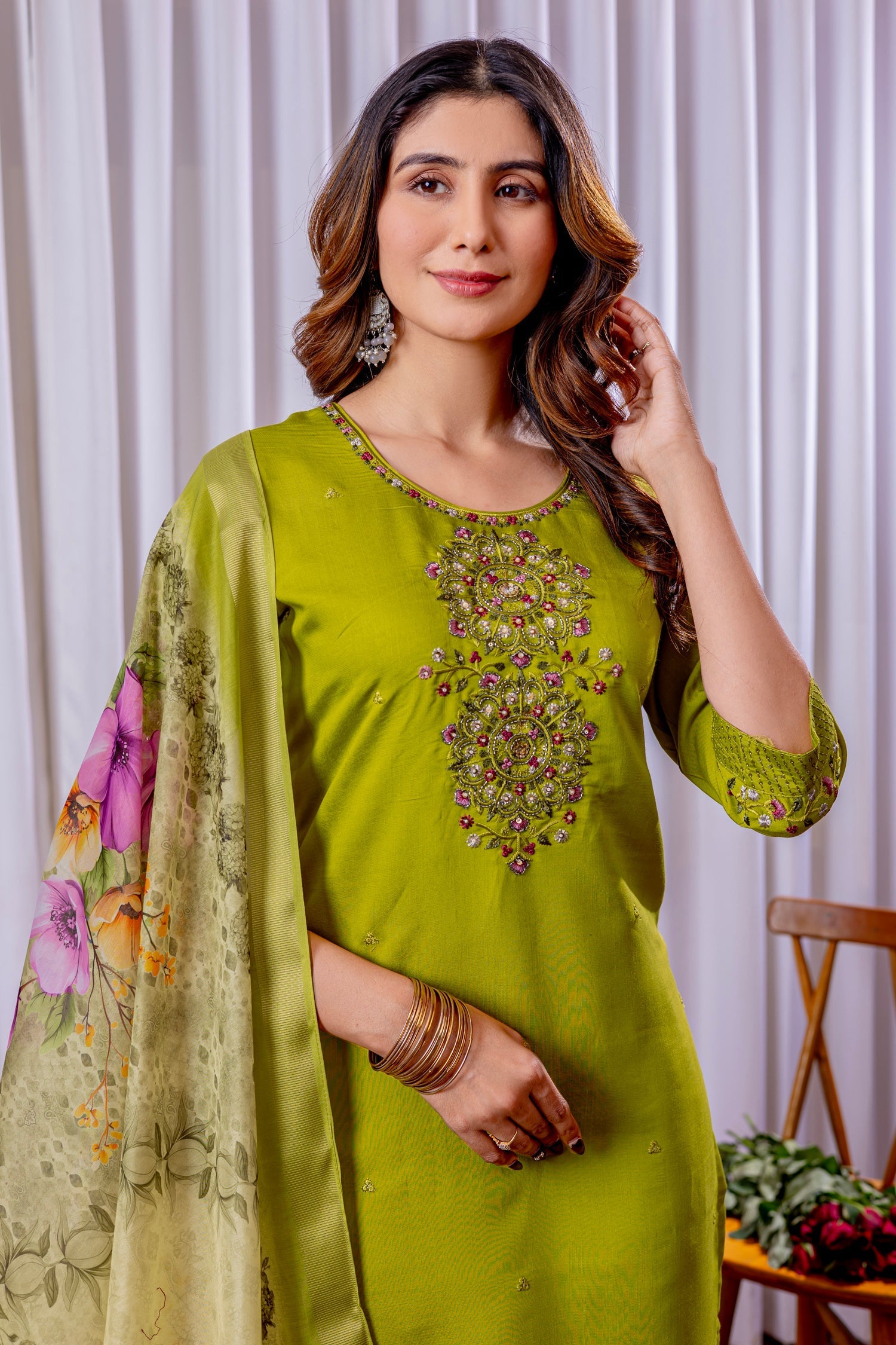 Lorenvalley Fashion Parrotgreen Viscose Silk Embroidery Thread With Hand Work Kurta Pant Dupatta 