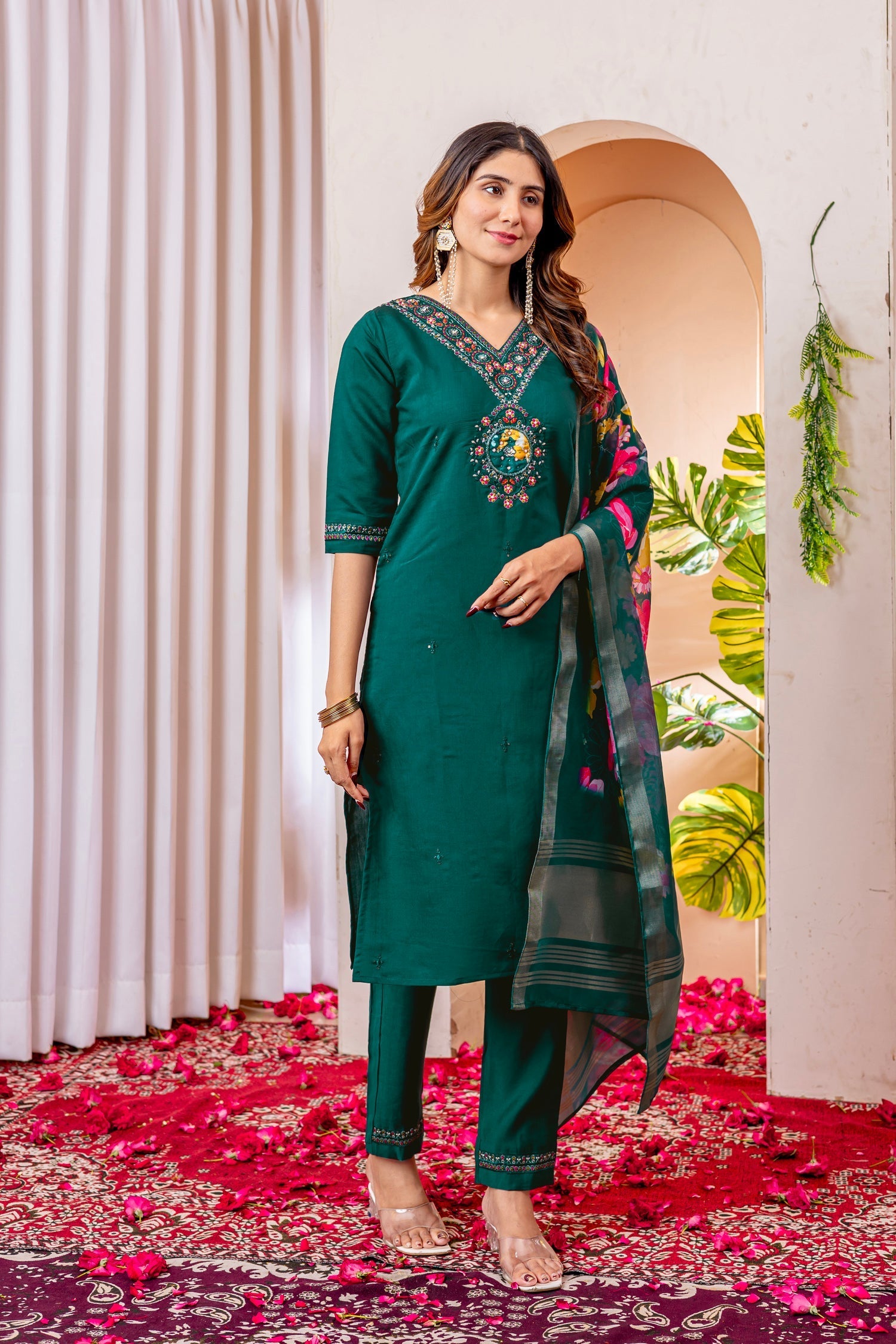 Lorenvalley Fashion Green Marina Viscose Silk Embroidery Thread With Hand Work Kurta Pant Dupatta 