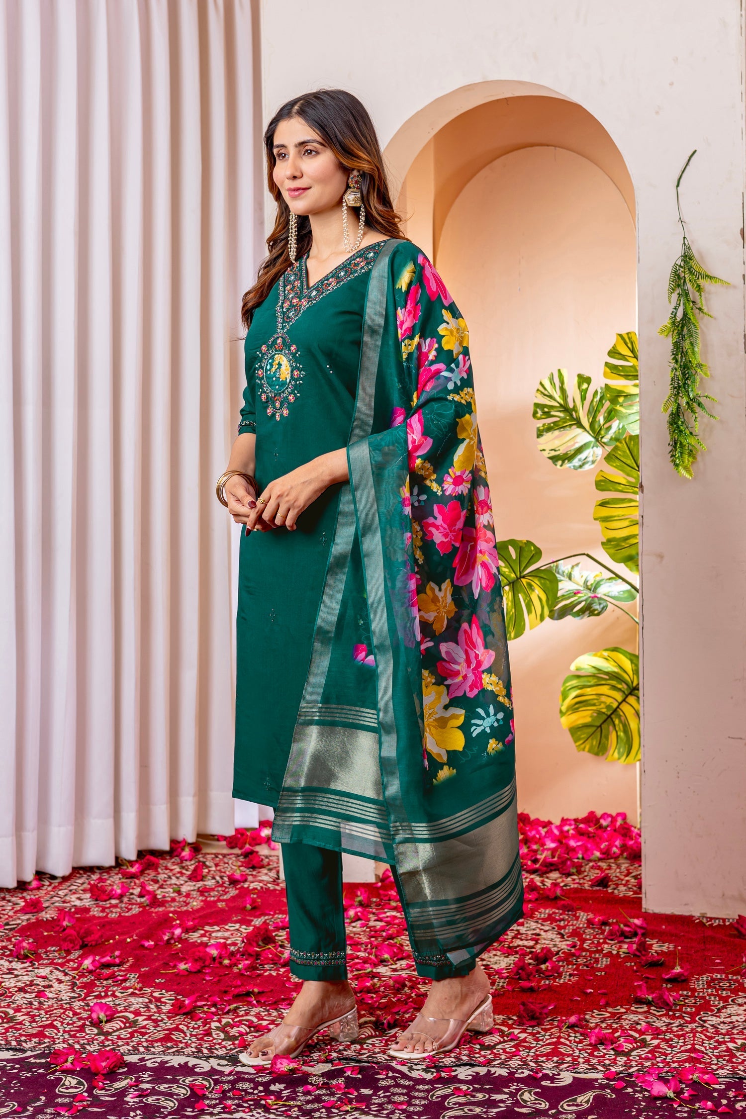 Lorenvalley Fashion Green Marina Viscose Silk Embroidery Thread With Hand Work Kurta Pant Dupatta 