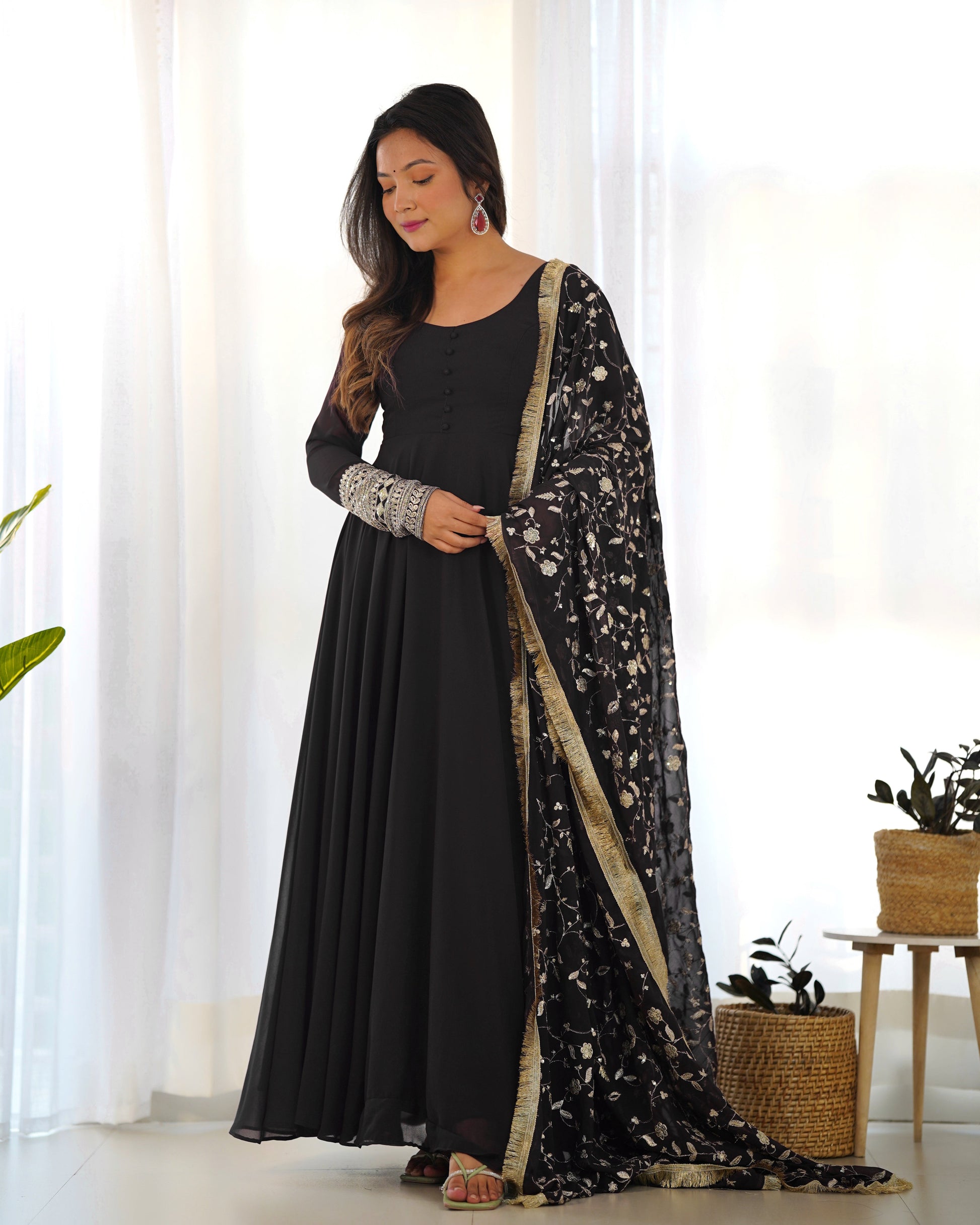 Lorenvalley Women Georgette Anarkali Gown Duppta Full Set With Pent Ready To Wear - Black 