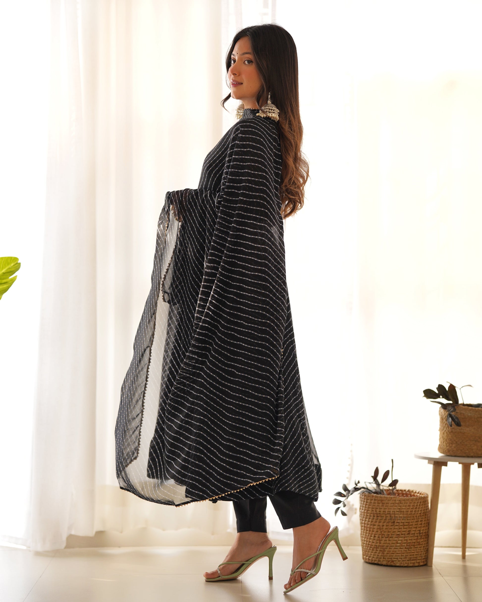 Lorenvalley Fashion Women Pure Soft Faux Georgette Laheriya Print Fully Flair Anarkali Kurta Pant With Dupatta Set - Black 