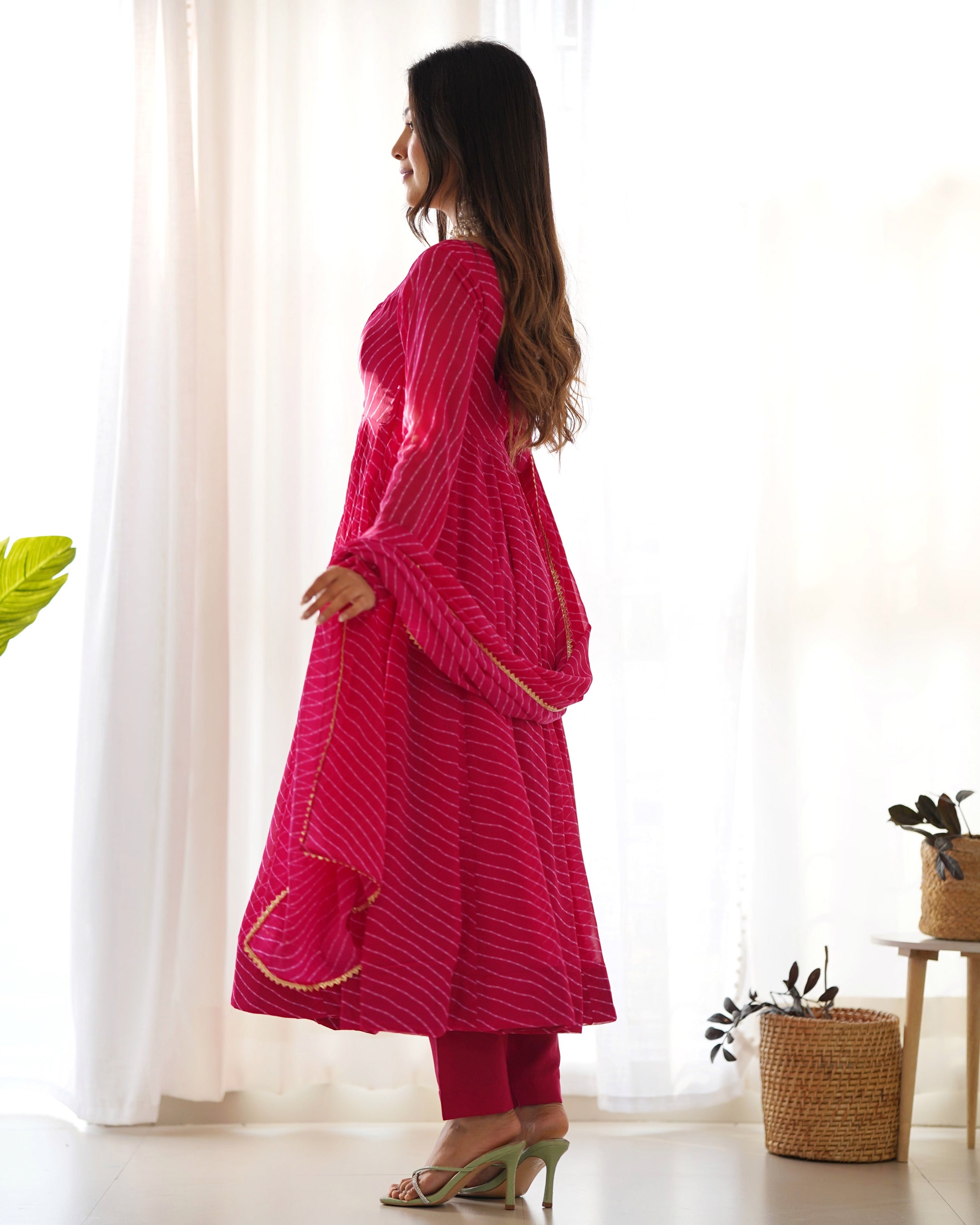 Lorenvalley Fashion Women Pure Soft Faux Georgette Laheriya Print Fully Flair Anarkali Kurta Pant With Dupatta Set - Magenta 