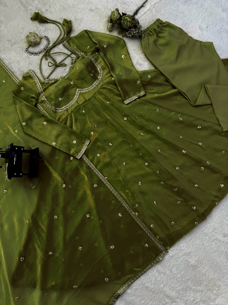 Evanik Green Fendi Silk With thread Sequence Work Anarkali Suit