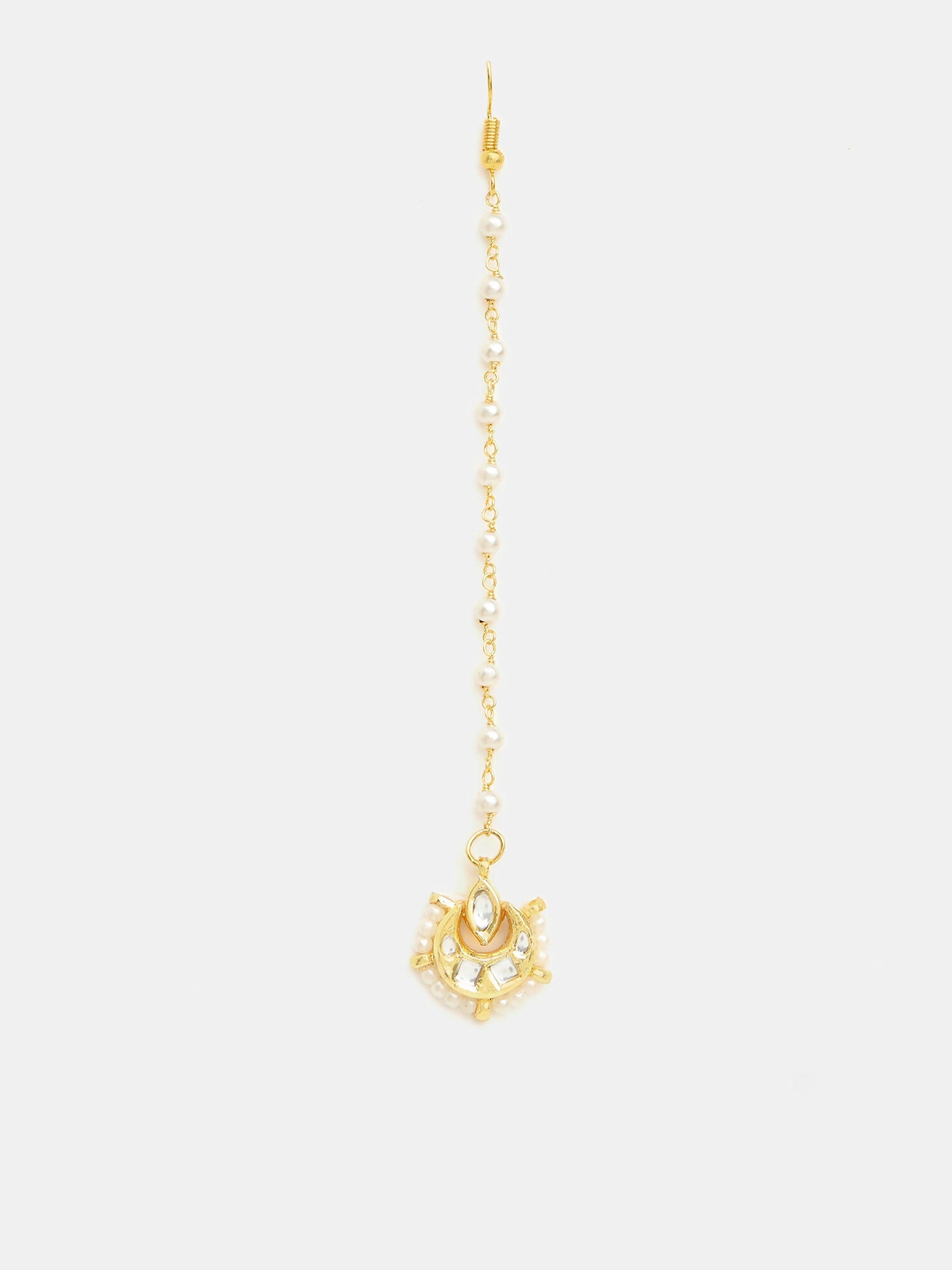 Ruby Raang Kundan Maang Tikka With Earrings